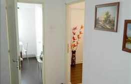 2 camere de vanzare, 58 mp utili, decomandat, zona Iulius Mall, cu boxa, parcare