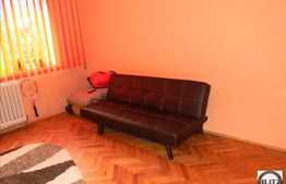 2 camere de vanzare, renovat, zona Primaverii, etaj intermediar