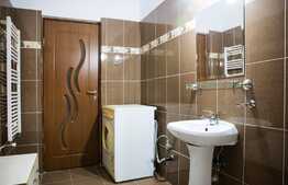 Apartament 1 camera, 38 mp, parcare, zona Florilor