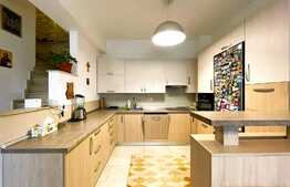 Apartament cu 4 camere, 113 mp, zona N. Titulescu