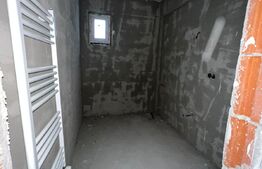 Apartament 3 camere cu CF, 59 mp, etaj intermediar, semifinisat, zona Teilor