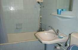 De inchiriat apartament cu 2 camere, 45 mp, zona Casei de Cultura