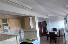 Apartament 3 camere, decomandat, 102mp, parcare, zona Emerson