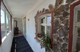 Comision 0!! Casa saseasca renovata, 3 camere, 100mp utili, 500mp teren, 15 km de Brasov, Feldioara.