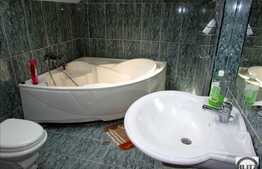 3 camere, 70 mp, imobil tip casa, mobilat modern, zona strazii Horea