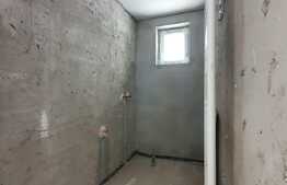 Apartament 2 camere, 45 mp, semifinisat,cu parcare, zona Eroilor