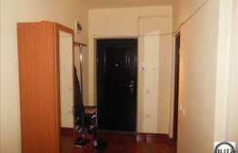 Apartament cu 2 camere, 57 mp, decomandat, zona strazii Florilor!