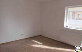 Vanzare apartament 1 camera, 42 mp plus balcon, zona Stejarului.