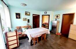 Apartament spatios de 2 camere decomandate, 48mp, 2 balcoane! Zona Terra