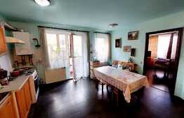 Apartament spatios de 2 camere decomandate, 48mp, 2 balcoane! Zona Terra