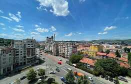 Apartament 1camera, 42 mp, decomandat, zona Piata Cipariu