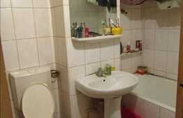 Vanzare apartament 3 camere, 76 mp, boxa subsol, zona strazii Ion Mester