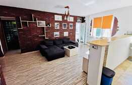 Apartament 2 camere, 52 mp, gradina, 2 locuri de parcare, zona centrala Floresti