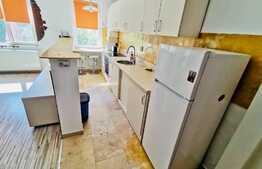 Apartament 2 camere, 52 mp, gradina, 2 locuri de parcare, zona centrala Floresti