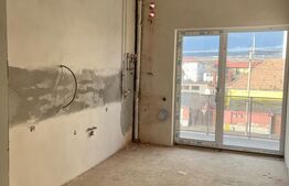 Apartament 3 camere, semidecomandat, 66 mp, etaj intermediar, Marasti