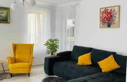 Casă individuală, 4 camere, 400 mp teren, mobilată la cheie, Jucu