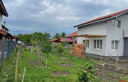 Casă individuală, finisată, 4 camere, 407 mp teren, Jucu