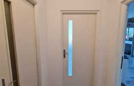 Apartament cu 2 camere, mobilat si utilat, parcare, zona Primariei