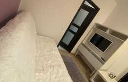 Apartament 2 dormitoare decomandate, balcon, 54 mp, zona Paris