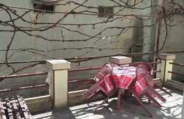 Apartament 3 camere, 59 mp, semidecomandat, zona Fagaras