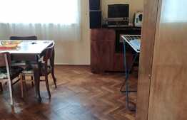 Apartament 3 camere, 59 mp, semidecomandat, zona Fagaras