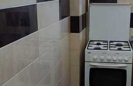 Apartament 3 camere, 59 mp, semidecomandat, zona Fagaras