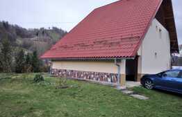 Casa 150 mp, 4500 mp teren, zona Bran