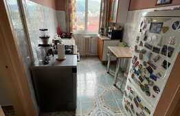 Apartament de 2 camere, 55 mp, loc parcare, zona Făget