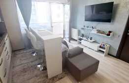 Apartament 2 camere, semidecomandat, 44 mp, parcare, zona Terra