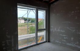 Oportunitate! Casa tip triplex, semifinisat, 120 mp utili, 350 mp teren, Apahida