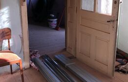 Casa 2 camere, 780 mp teren 