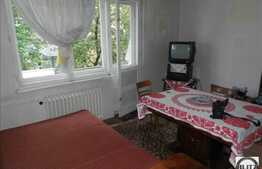 Vanzare apartament 3 camere, 60 mp utili, zona Iulius Mall, etaj intermediar