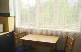 Apartament de vanzare, 2 camere semidecomandate, 49 mp, zona Iulius Mall