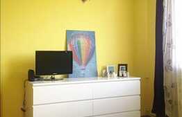 Apartament de vanzare, 2 camere semidecomandate, 49 mp, zona Iulius Mall