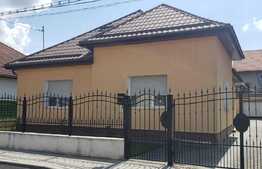 Casa 3 camere, 100 mp, 510 mp teren, zona Fagaras