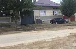 Casa 4 camere, 180 mp,  zona Fagaras