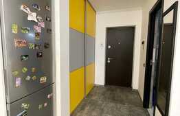 Apartament 3 camere, 67 mp, loc de parcare, zona Terra