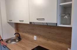 Apartament de 2 camere, decomandat, etaj 1, Centrul Civic, la 2 minute de Afi