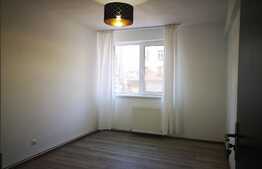 Apartament de 2 camere, decomandat, etaj 1, Centrul Civic, la 2 minute de Afi