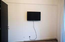 Apartament de 2 camere, decomandat, etaj 1, Centrul Civic, la 2 minute de Afi