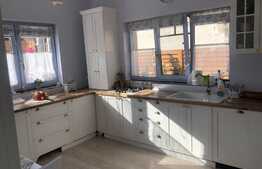 Casa tip Duplex, finisat, 120 mp utili, teren 250, zona Taietura Turcului