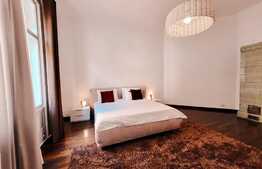 Apartament spatios si superb cu 4 camere, 160 mp, zona Piata Unirii