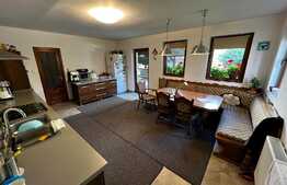 Casa individuala, 197 mp, 500 mp teren, zona Florilor