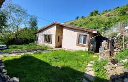 Casa Individuala, 91 mp, teren 465 mp, in sat Tauti