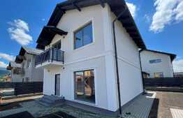 Casa individuale, 116 mp utili, 600mp teren, toate utilitatile, Cristian