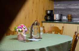 Cabana agrement, 170 mp, teren 3300 mp, iaz de pescuit, Vladeasa 