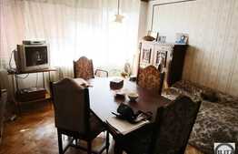 Vanzare apartament 3 camere, 70 mp, zona Piata Mihai Viteazu