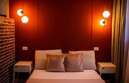 Casa si apartament, lux, 170 mp utili, 2 gradini, ciubar, zona verde