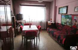De vanzare apartament 4 camere, 80,89 mp, decomandat, zona Billa