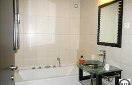 Apartament modern, 2 camere, 68 mp plus terasa 15 mp. Panorama superba!